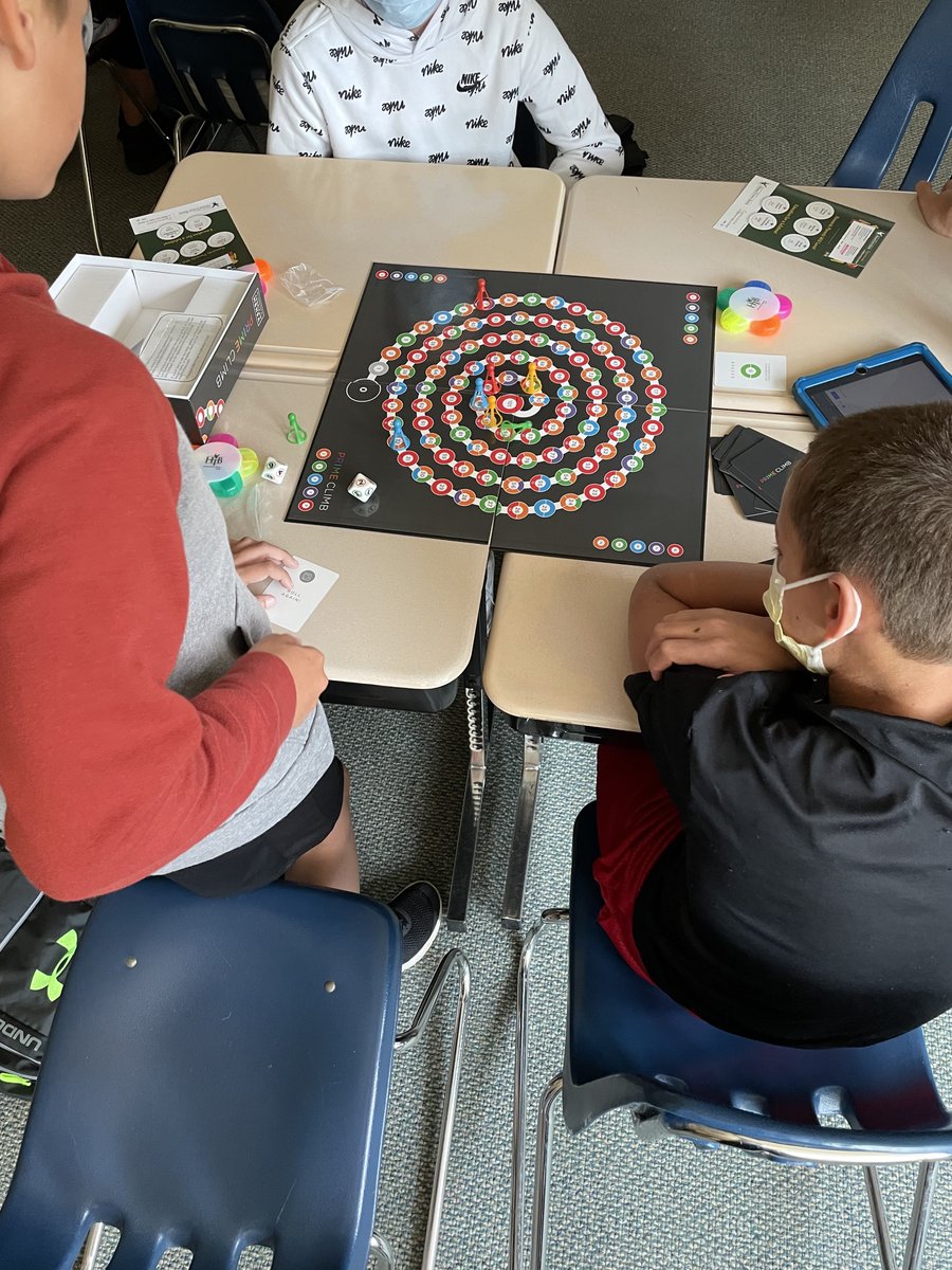 ShakopeeSchools's tweet image. Let the elementary and middle school summer learning adventures begin! #shakopeeschools #summerprogramming #learningeveryday @ShakoEast @SunPath14