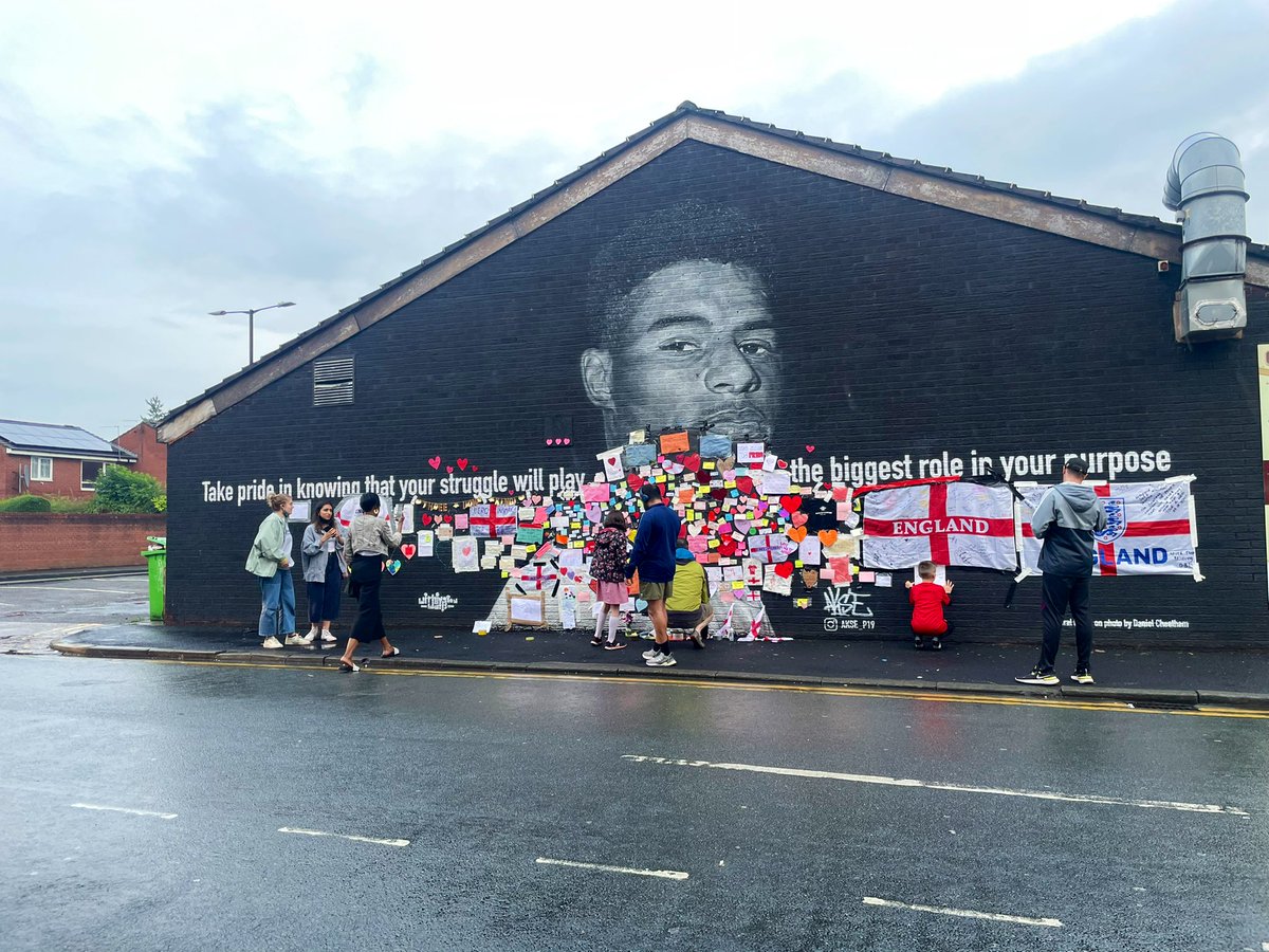Growing with messages full of kindness, togetherness, love, solidarity and support ❤️ 

<a href="/MarcusRashford/">Marcus Rashford</a>