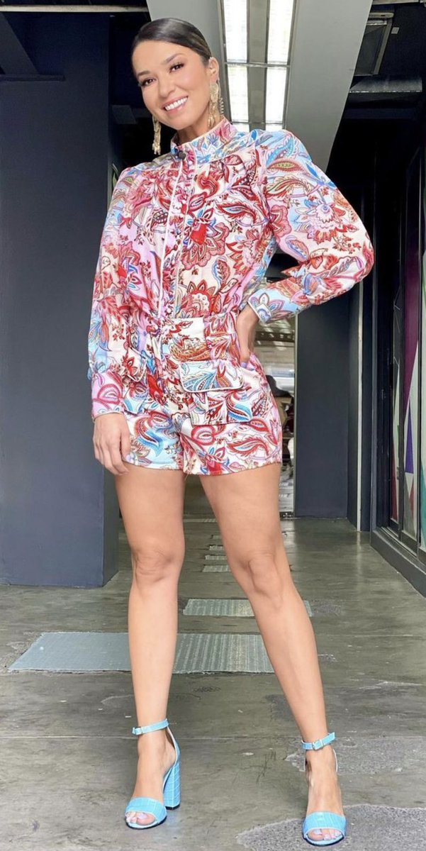 Rafael_Blanco's tweet photo. Laura G Piernotas!! #brassiere #bikini #model #minidress #onlyfans  #piernas #hotlegs #sexy #hermosa #Video #naked  #CDMX #actriz #porn #retweet #follow  #vla #SiguemeYTeSigo @17chasis17 @Guapas_famosas @FamosasMundial2 @Sexysdelatv @sexys_famosas @FamosasEspecta1 @LasMasSexys11 https://t.co/93HsThSmCG