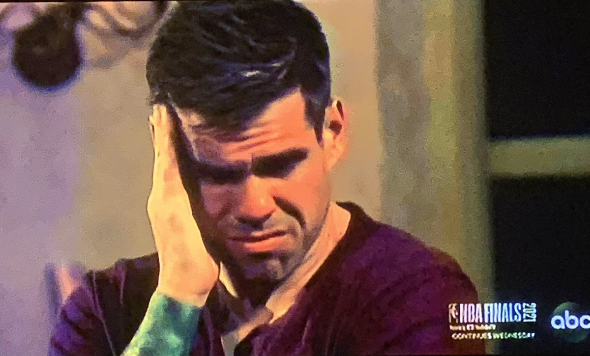 bachteaspill's tweet image. The guys reactions to Connor B going home are KILLING me
#TheBachelorette