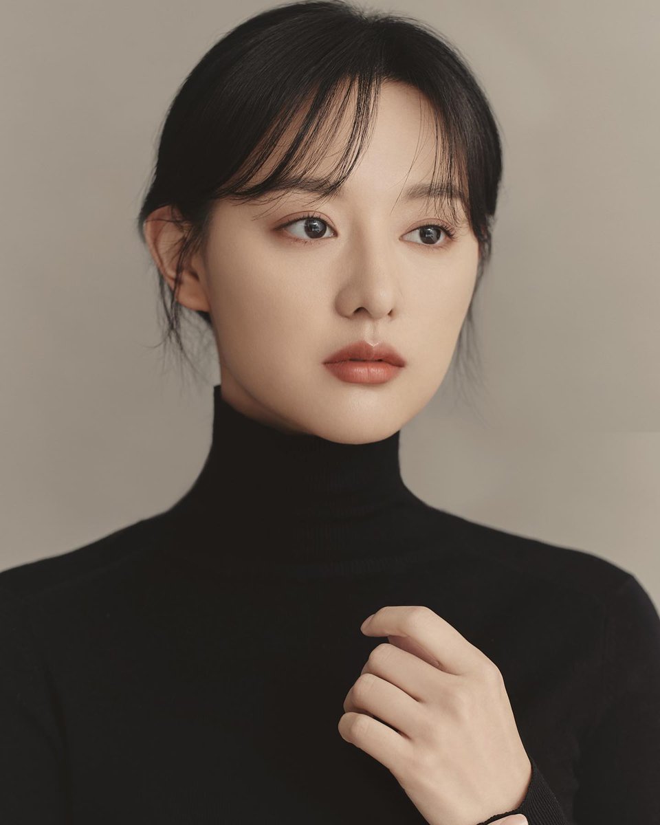 Jiwon, Kim tweet media