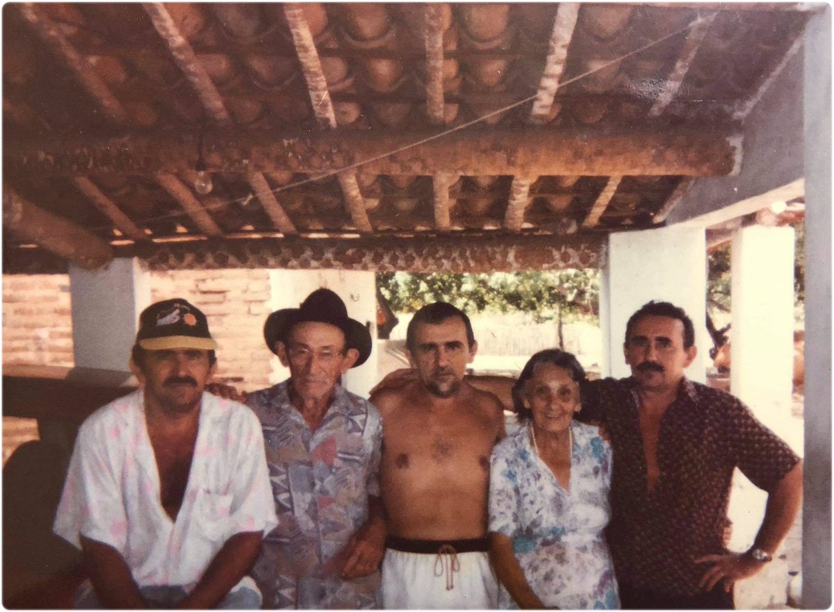 grazy0100's tweet photo. José Emiliano e Maria Jose Rios com seus filhos: Juarez Rios, José Ricardo Rios e Geraldo Magela Rios. https://t.co/XFuLJ8cqRJ
