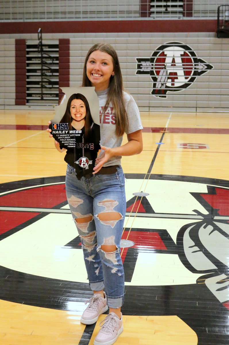 hailey_webb_'s tweet image. The road was never easy, but it was definitely worth it! Extremely grateful to have been given the opportunity to do something big!! #OnceASequoitAlwaysASequoit