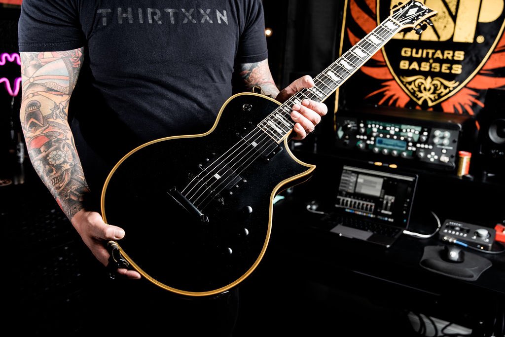 Zach Johnson tweet media