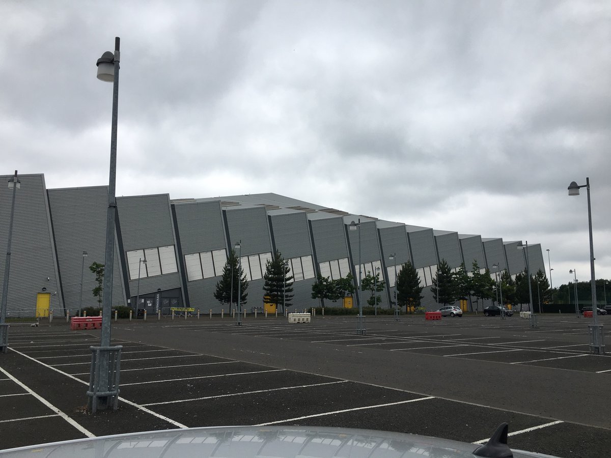 Good to see Lanarkshire’s largest vaccination centre being well used once again today...sure <a href="/NicolaSturgeon/">Nicola Sturgeon</a> is proud of this...