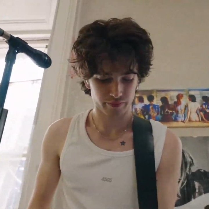 inhalerevryhour's tweet image. 