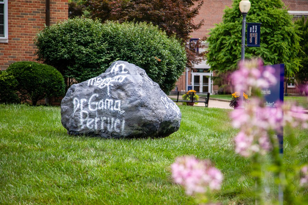 MariettaCollege's tweet photo. Thank you to members of the Office of Student Life for painting the rock outside of the McDonough Center for Leadership and Business in memory of Dr. Gama Perruci. 💙 https://t.co/9aLiliZ1yP