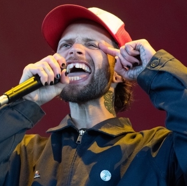 revolvermag tweet media