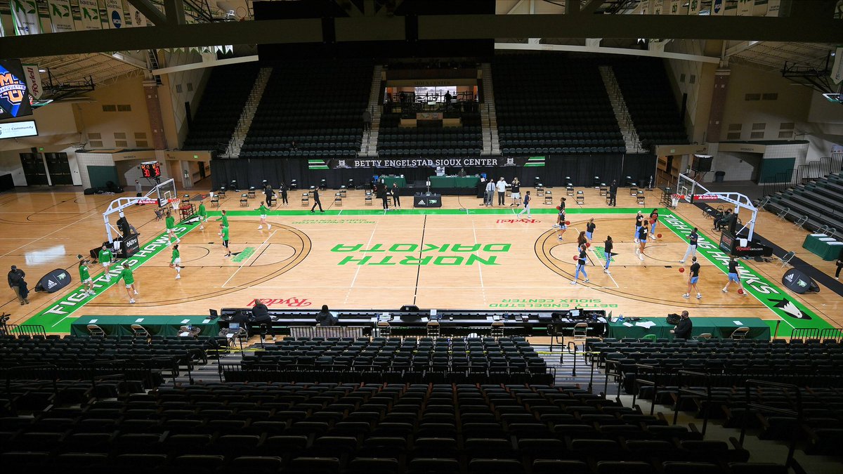 _drewkingery_'s tweet photo. Beyond blessed to have received my first offer from the University of North Dakota! https://t.co/UX1Ys3wQiT