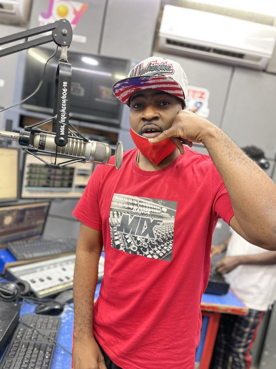 JoyPrimeTV's tweet photo. Hot picks is live with @merquryquaye on the @JoyPrimeTV channel.
#TurnUpGeneral https://t.co/DZaiYNKUMZ