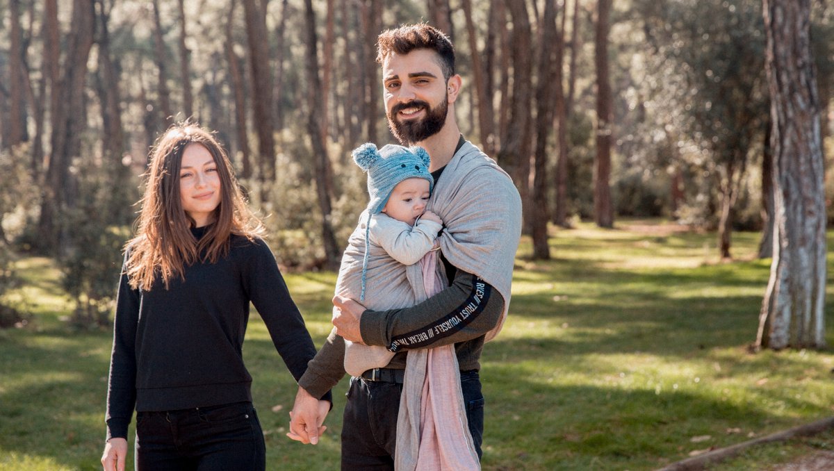 👌👶Lightweight baby ring sling wrap carrier. #babysling #ringsling #breathable #muslin #wrapcarrier #babycarrier #babywrap #babywearing #mebien #mebiensling #baby #mother #mom #formom #formother #babyshower #babyshowergift #giftformom #giftformother amazon.com/s?k=baby+carri…
