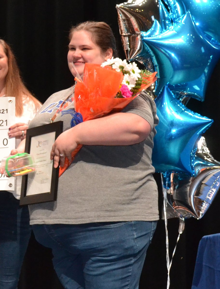 Jarrell_EdFound's tweet image. DID YOU KNOW? Our "sweet" friends at Awesome Blossoms Florists provided our lovely flowers and Jarrell's own Liz Sanchez provided amazing &amp;gt;&amp;gt;and delicious&amp;lt;&amp;lt; cookies for the Jarrell Education Foundation's Grant Winners? @Jarrell_ISD
