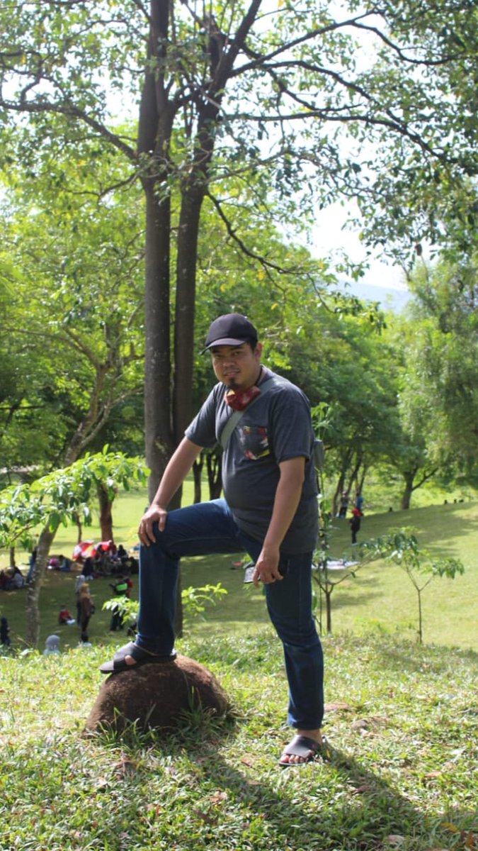 fei_aja's tweet photo. Mejeng di Taman Permana, Pelaihari, Kalimantan Selatan https://t.co/QcSDvvKC9w