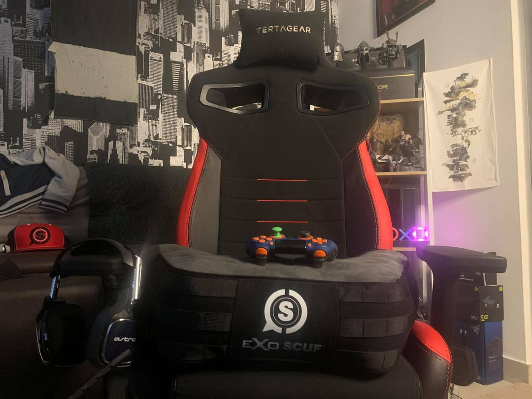 Vertagear's tweet photo. Both a gaming chair and a place for your controller #PL4500
Check out this chair: https://t.co/qKCbd6W54L
📸 : A3R Gaming https://t.co/CH4oRnZA9j