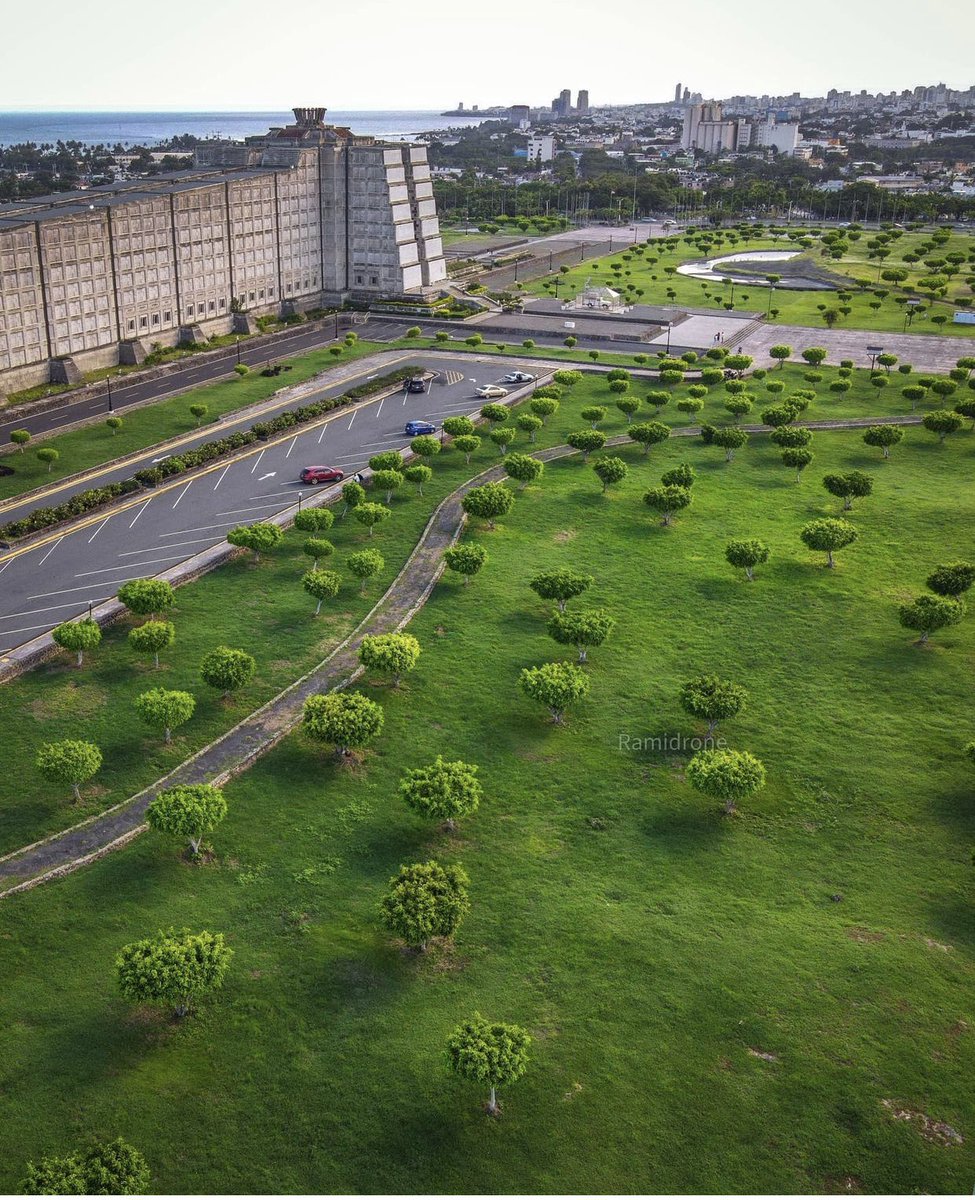 Área verde Parque Faro A Colon. Santo Domingo Este. #RDPorLoAlto RamiDrone