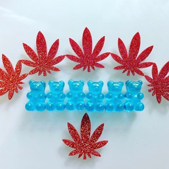 CannaBearsJ's tweet photo. Summer vacations are back - where is everyone going?

#medicalmarijuana #cannabis #cannabiscommunity #marijuana #weed #thc #cannabisculture #cbd #weedporn #weedstagram #hightimes #indica #sativa #maryjane #stoner #highlife #kush #medicalcannabis #highsociety #dabs #smokeweedever https://t.co/6Bpx00Efm8