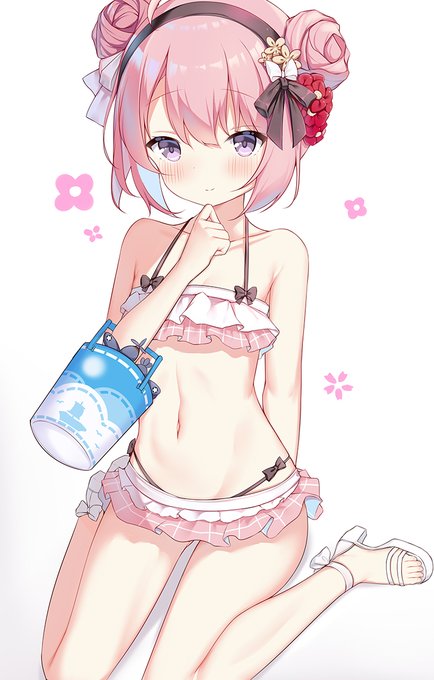 背は低いけど、ちゃんと成長してるんだよ!💕
#アズールレーン 