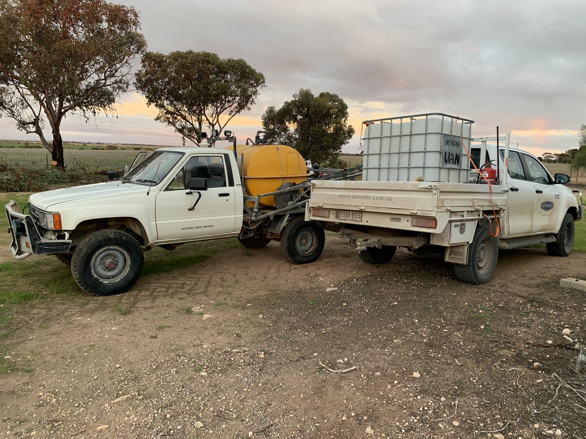 Quick fill station for the big SP sprayer 🤣 #pleaserain #toyota #hilux #easyn
