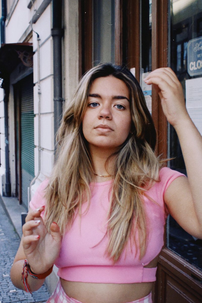 no ordinary girl 💌