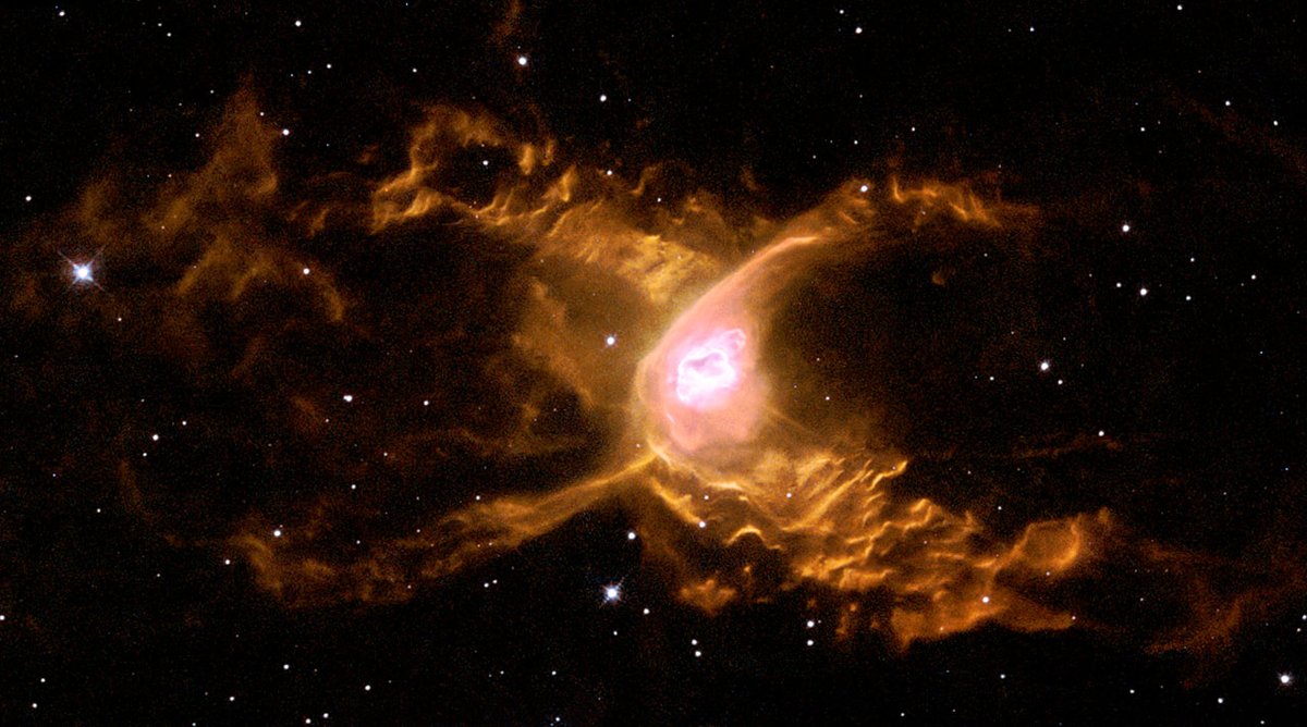 HUBBLE_space's tweet photo. ESA/Hubble #Flashback: This warm planetary nebula, called the Red Spider Nebula, harbours one of the hottest stars known. 

🔗 https://t.co/4eOqhKX7tl

Credit: @ESA / Garrelt Mellema (Leiden University, the Netherlands) https://t.co/bMifUPQlqu