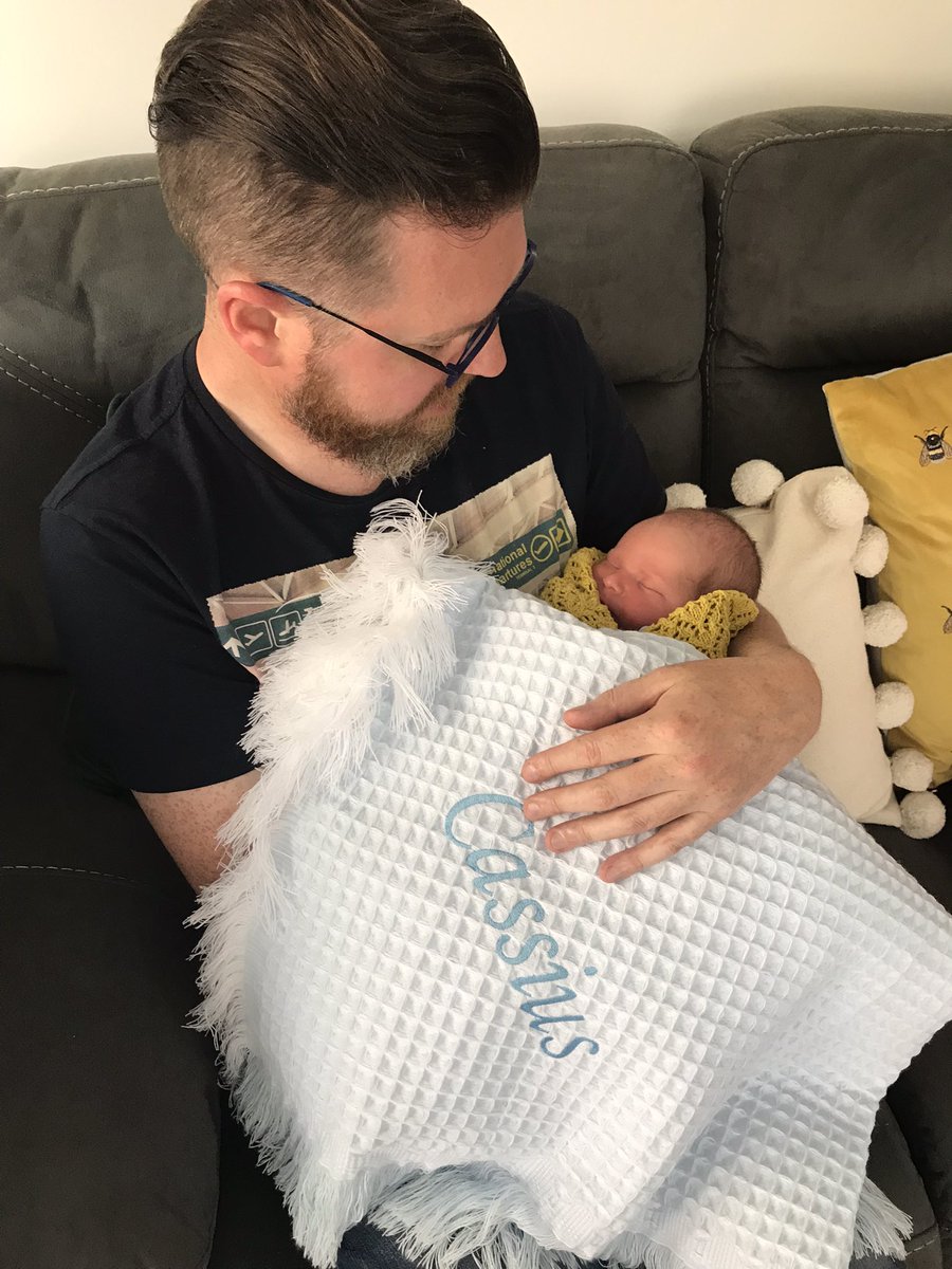 ShellMuckaluck's tweet image. Great role models for baby Cassius, welcome to our world…. 💙☀️