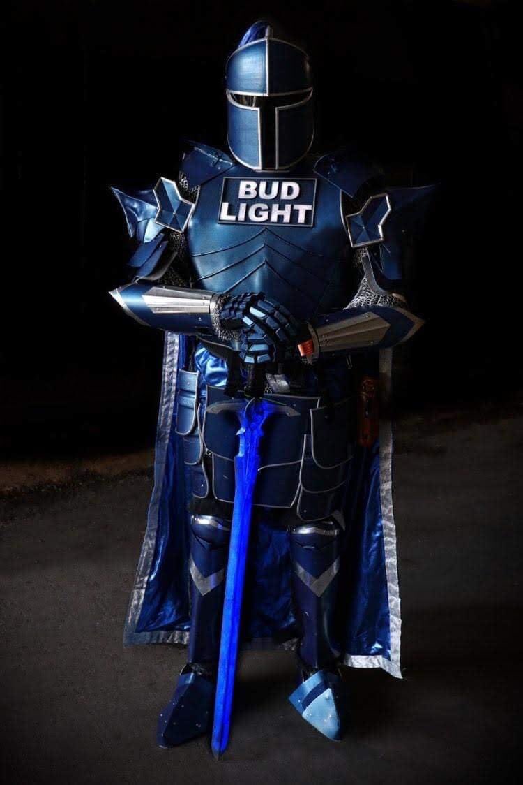 4statecomiccon's tweet image. Wasteland Creations will be appearing at the Harrisburg Comic &amp;amp; Pop Con, Sept 18-19! #cosplay #harrisburg #comiccon