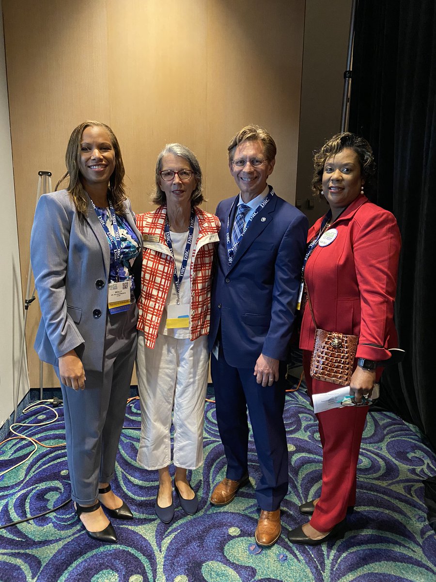 egmackey's tweet photo. Appreciate #ALBOE member Jackie Ziegler stopping by #MEGA today and showing her support for our educators.  Our @AlabamaAchieves team has put in countless hours to make this week a success and I really appreciate all of their hard work. #thankyou https://t.co/EfLY9k3Ga7