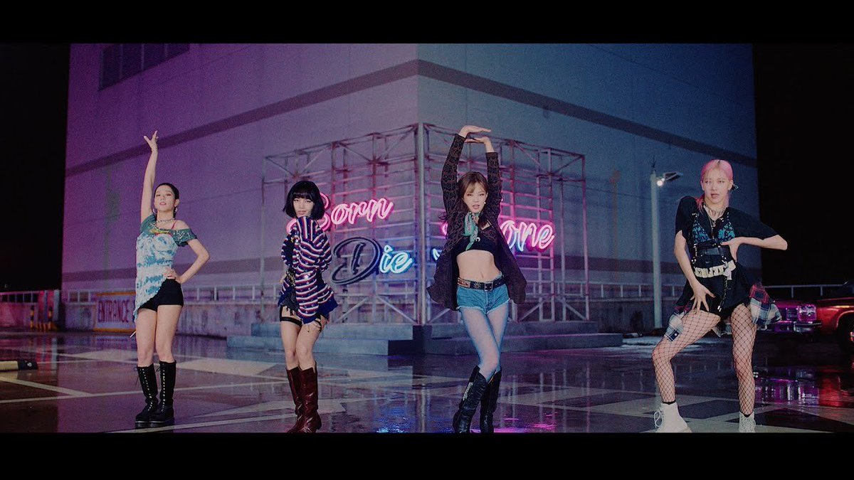 BLACKPINKGLOBAL's tweet photo. RETWEET AND REPLY!!!

LOVESICK GIRLS JP VER
#StreamLSG_JP @BLACKPINK https://t.co/cZiSGjqIKL