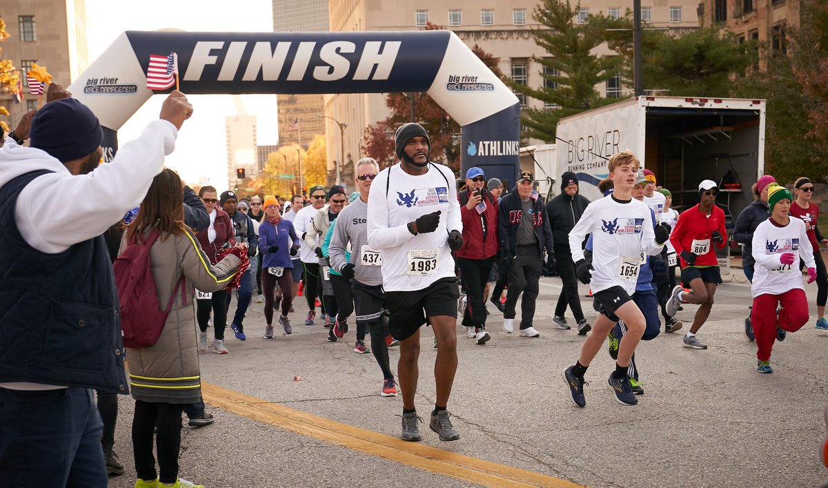 stpatrickcenter's tweet image. While less than 1% of this country’s population are veterans, they represent over 25% of the clients St. Patrick Center serves. 6th Annual Veterans Day 5K Run/Walk, Presented by Keeley Companies, on Saturday, November 6, 2021! #STL #stlrunner 

Register ➡ stpatrickcenter.org/vet5k/