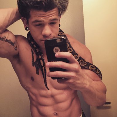 #NewProfilePic https://t.co/BI4b26lkP3<a href="/tag/newprofilepic"class="tags">#NewProfilePic</a>