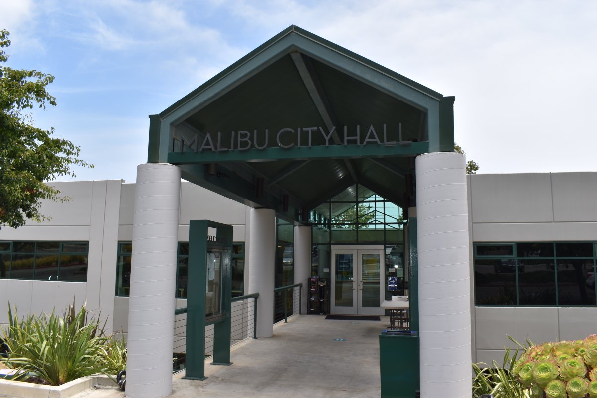 Corruption investigation winding down. bit.ly/3ecX5Rp #Malibu #Malibunews #malibusurfsidenews