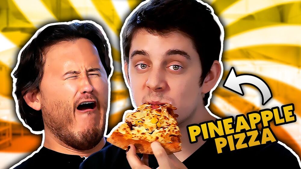 UAversaries's tweet photo. It was "Tasting Weird Food Combos : Pickles and Chocolate? Ice Cream and Soy Sauce?" 's bday last July 10 &amp; i bet the food were as wonderful as the ones in the video! no?Tongues are weird ok, the brain too. So it's not my fault i like pineapple on pizza :p #UnusAnnus #MementoMori https://t.co/PxpHyScmWM