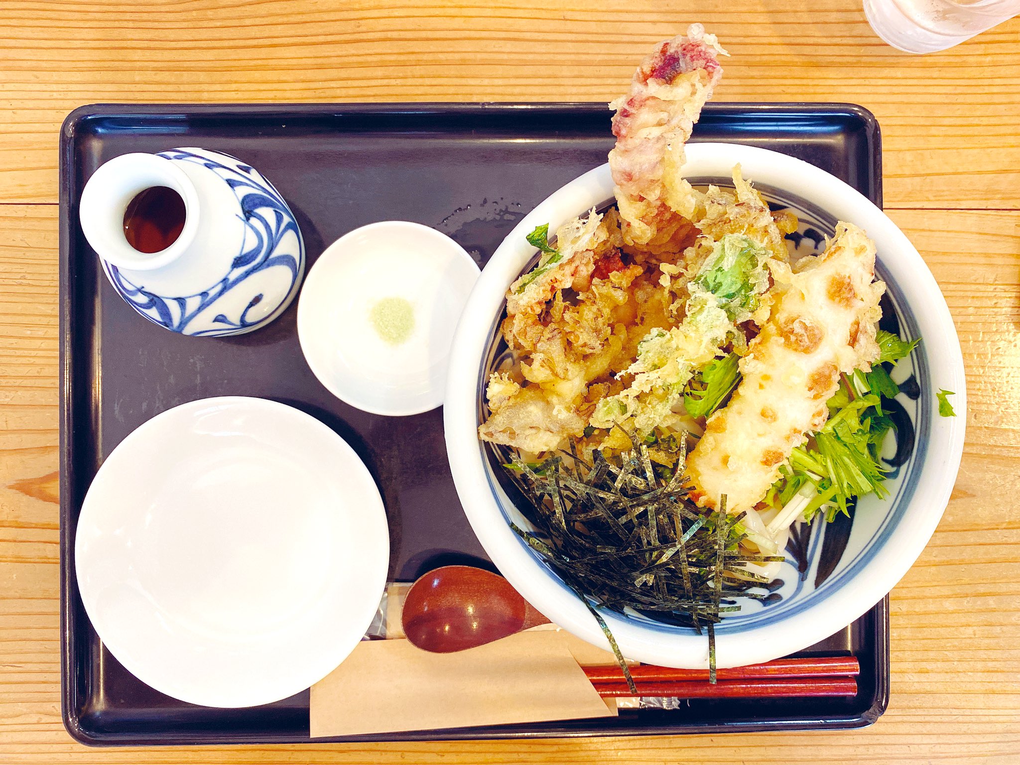 タイヤガーデン盛岡北 先日のお昼ご飯 同じ滝沢市国分通りにある みししっぴ饂飩 さんで うどんも天ぷらも絶品なんです 滝沢 うどん 国分通り ランチ 岩手ランチ 盛岡ランチ T Co 6u2beygbjf Twitter