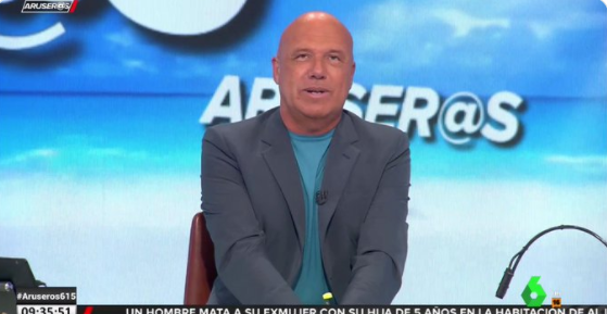 Dos30TV's tweet photo. Los amig@s de #Aruseros615 comienzan la semana de manera sobresaliente al quedarse con el 17.7% de cuota, 385.000 espectadores y superar el millón de contactos

#AlfonsoArús no queremos remodelaciones, así sois maravillosos!! 😍😍😍

#QueVivaLaTele https://t.co/BPzIPlUZ7V
