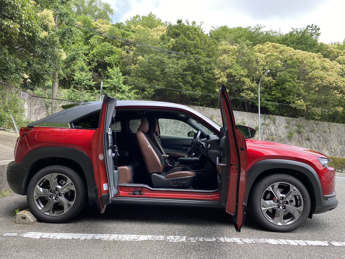sts_touring_84's tweet photo. 観音開きドア🚗
#MX30EV https://t.co/1IT12WdONu
