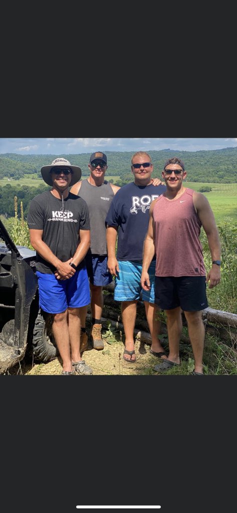 bjmurp2's tweet photo. Had an awesome time getting old roommates back together for the weekend. Talked about some great memories and made some as well. Much overdue. #BlueForever @Sarge_TLS @StuartHines #TwitterlessJake https://t.co/huukTG4hD6
