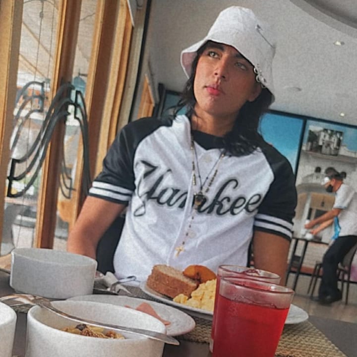 javierjunior164's tweet photo. #NuevaFotoDePerfil https://t.co/ukw7nFqFfl