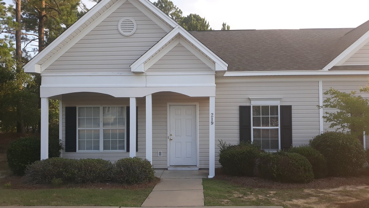 Rotonya3's tweet photo. (NEW)

Marvelous Two Bedroom, Two Full Bath Home in Northeast Columbia!
219 McBride Court Columbia, SC 29229 - Located in Northeast Columbia! https://t.co/RgkjmOJHDL