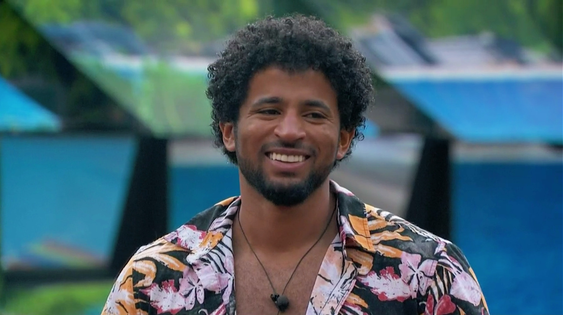 89razorskate20's tweet photo. 🏖️Week 1, RT &amp; LIKE If You're Team KYLAND! #BB23 https://t.co/9bXk3tph2a