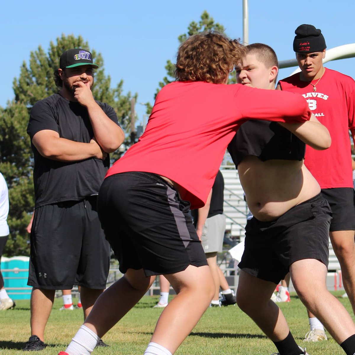 BHS Redhawks Football tweet media