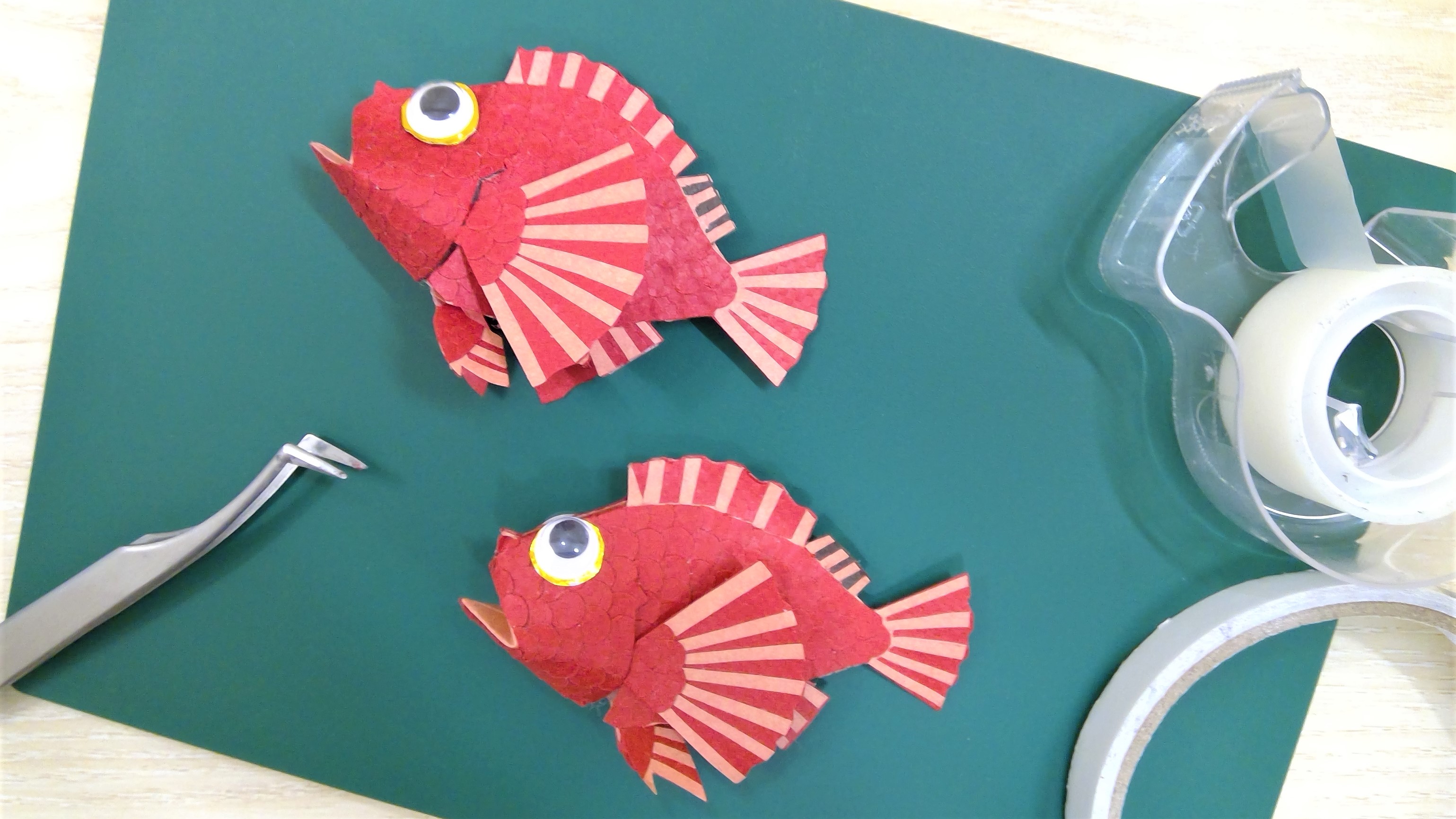 おりぐち だい 封筒魚作家 封筒魚 モデル キチジ 製作中 ２匹目も完成 あとはレイアウトして仕上げるだけ 封筒で魚をつくろう T Co Xbnjd9owsl Twitter