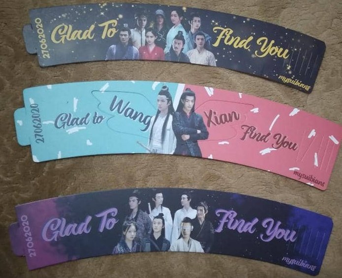 cupsleeveMY's tweet photo. 🍉The Untamed Fankit
🤩FREE OF CHARGE
🌟1 set - 3 cupsleeves, 3 mini banners, 2 medium banner, 3 random lomocards, random items (mirror/button/magnet)

👉🏻To order, please wait until 22nd/23rd July 2021
📮Postage will be only made once. So buy more to save up!

#CupsleEvent2💛🧡 https://t.co/IUmimhR0c8
