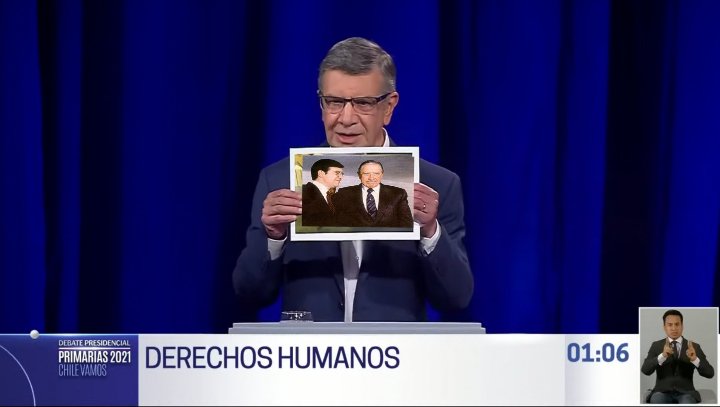 JoviNomas's tweet photo. Ahí te creo Joaquin Lavín.
#DebateChileVamos https://t.co/1x5TjJqgMu