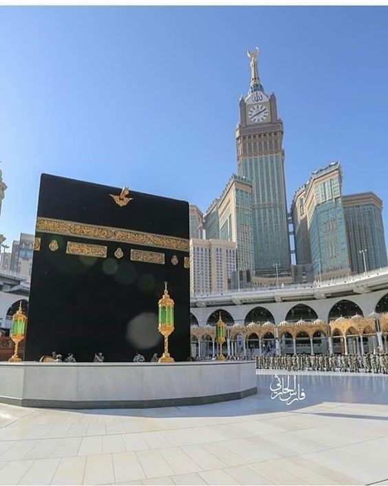 TweetsOfNasrul's tweet image. 💞💞اَلْسَّـــلَاْمْ عَلَيْــكُمْ وَرَحْمَـــةُ اْلْلّٰـــهِ وَبَــــرَكَاْتَـــهُ صَبَــــاْحَ اْلْخَيْـــرْ💞💞 
अल्लाह ताला का ईरशाद है आखिर उस शख्स से जयादा गुमराह ईंसान और कौन होगा जो अल्लाह को छोड़कर उनको पुकारे जो कयामत के दिन तक उसे जवाब नही दे सकते, बल्कि ईससे भी बेखबर