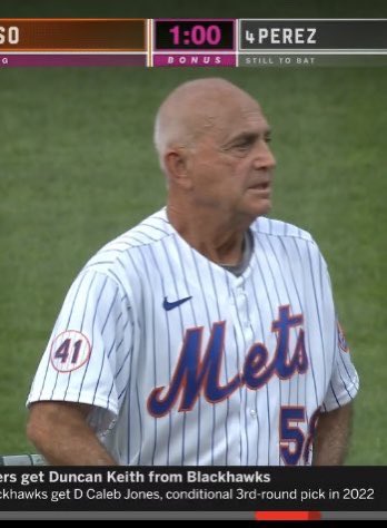 GordonVoit's tweet photo. @espn This is seriously a mind-blowing performance from coach Dave Jauss. At 64!

🎯🤯 https://t.co/hxf7iKFQ1o