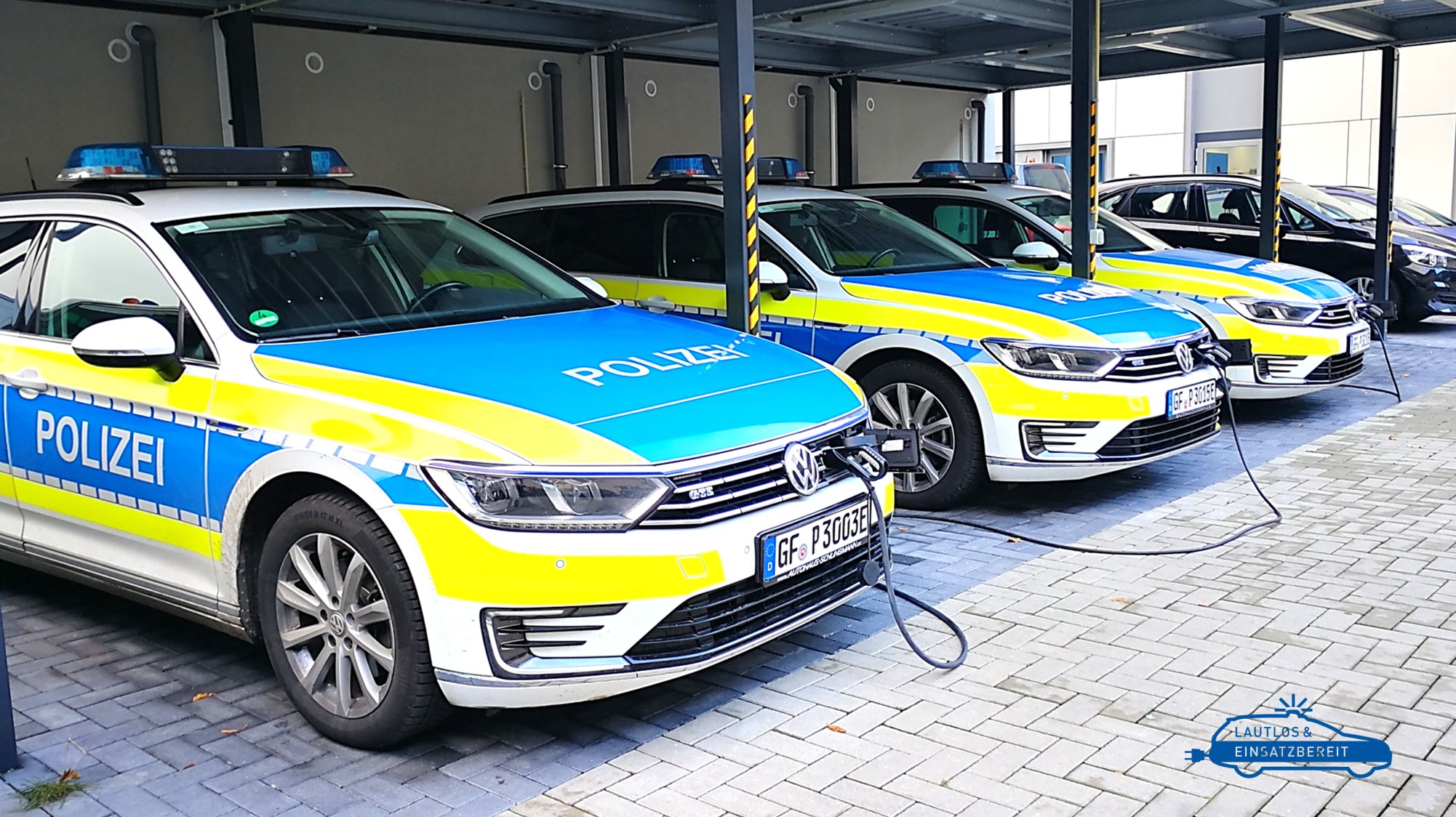 Bundesweit erster E-Rettungswagen auf Borkum unterwegs 