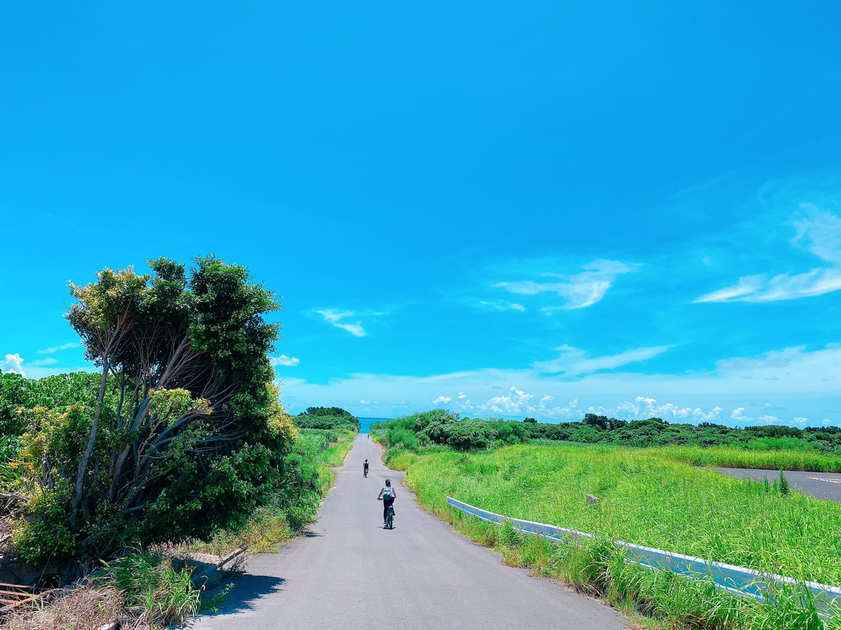 空と海の境目なし✨
サイクリングにてフォトスポット探し