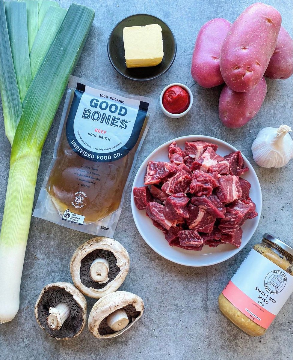 MeruMiso's tweet image. Our good friends @undividedfoodco and @cheftomwalton have created the ultimate winter pie - Beef and Mushroom pie featuring our Sweet Red Miso 🙌🏽

LINK TO RECIPE buff.ly/36770DL 
.⠀
.⠀
.⠀
Photo @undividedfoodco