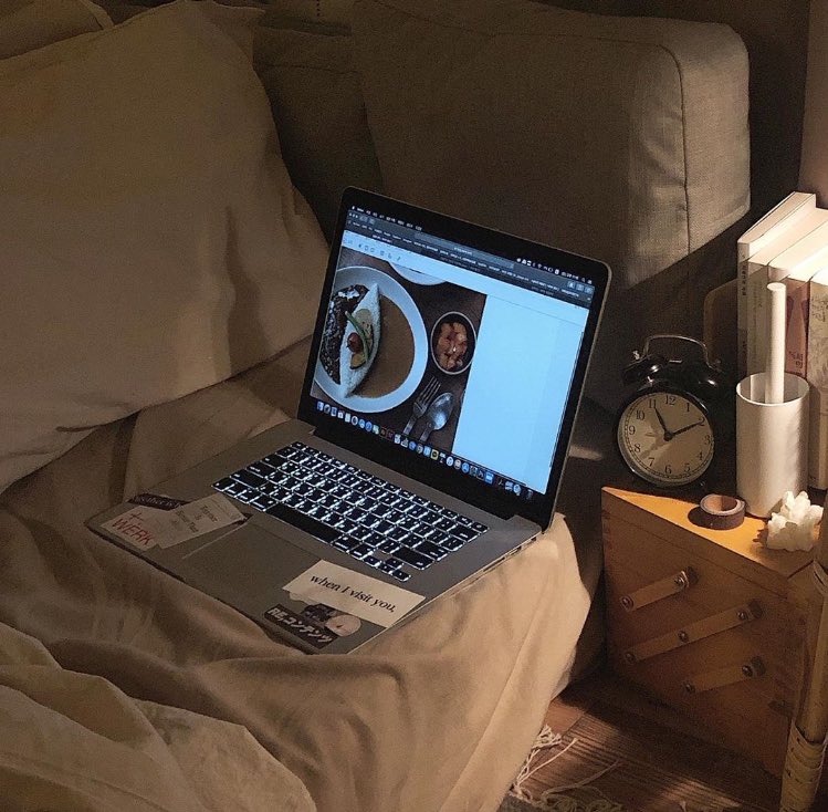 𝒎𝒐𝒐𝒅𝒆𝒍𝒊𝒄𝒂𝒕𝒆 tweet media