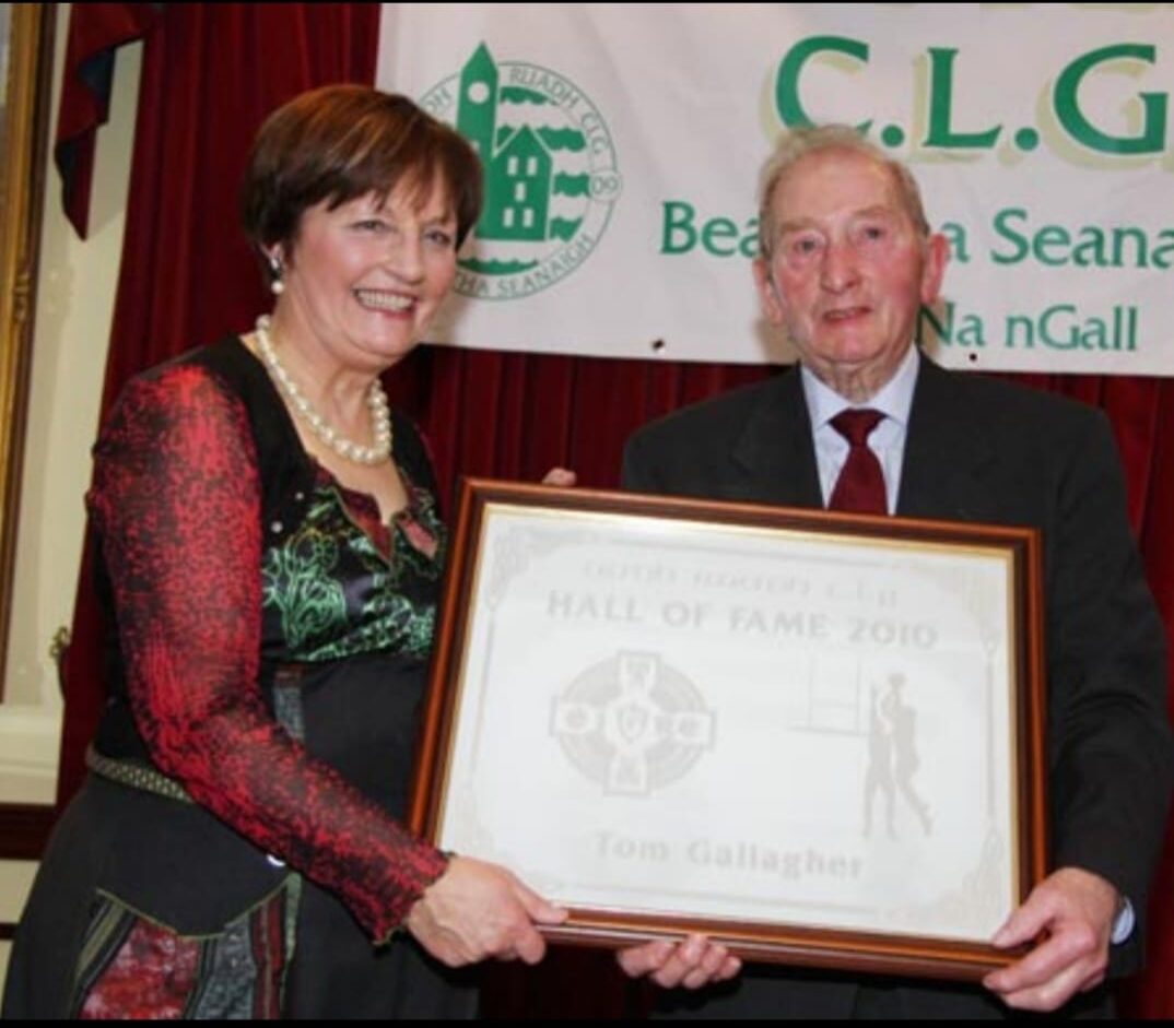 Aodh Ruadh Ballyshannon mourn passing of the late Tom Gallagher